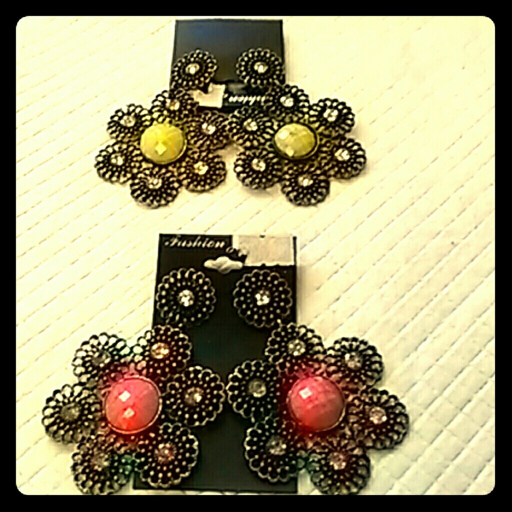 Ladies earrings